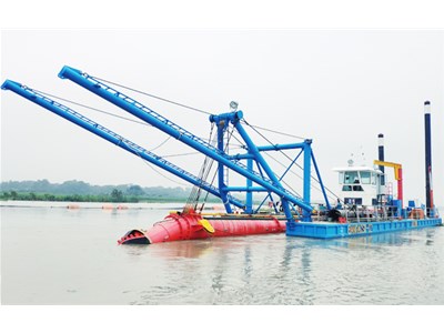 挖泥船多少錢(qián)?巨龍挖泥船配置及報(bào)價(jià)