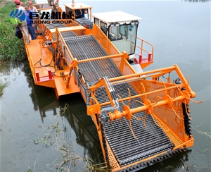 水上垃圾清理船